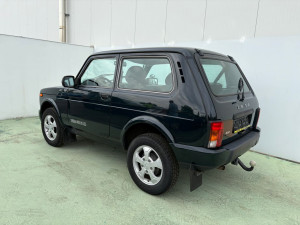 Lada Niva 
