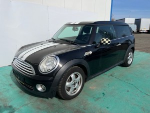 MINI Cooper Clubman 