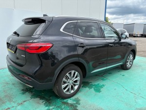 MG HS 