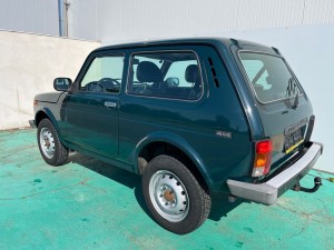 Lada Niva 