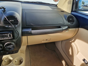 Volkswagen New Beetle 