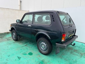 Lada Niva 