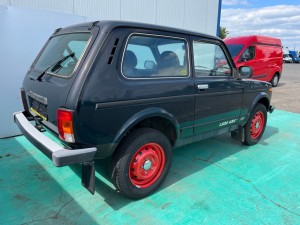 Lada Niva 