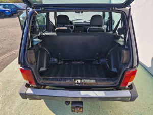 Lada Niva 