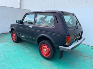 Lada Niva 