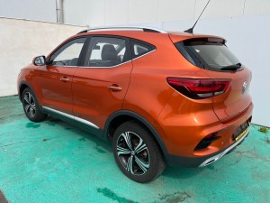 MG ZS 