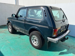 Lada Niva 