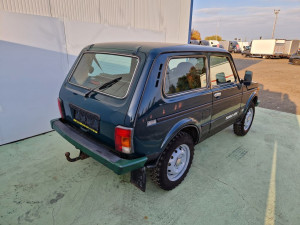Lada Niva 