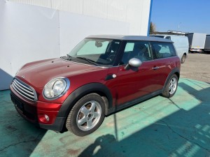 MINI Cooper Clubman 