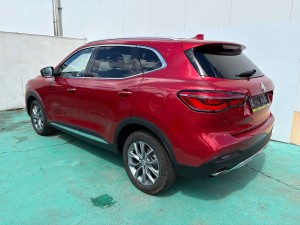 MG HS 