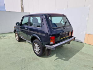 Lada Niva 