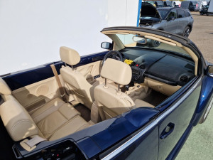 Volkswagen New Beetle 