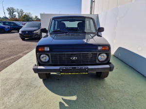 Lada Niva 